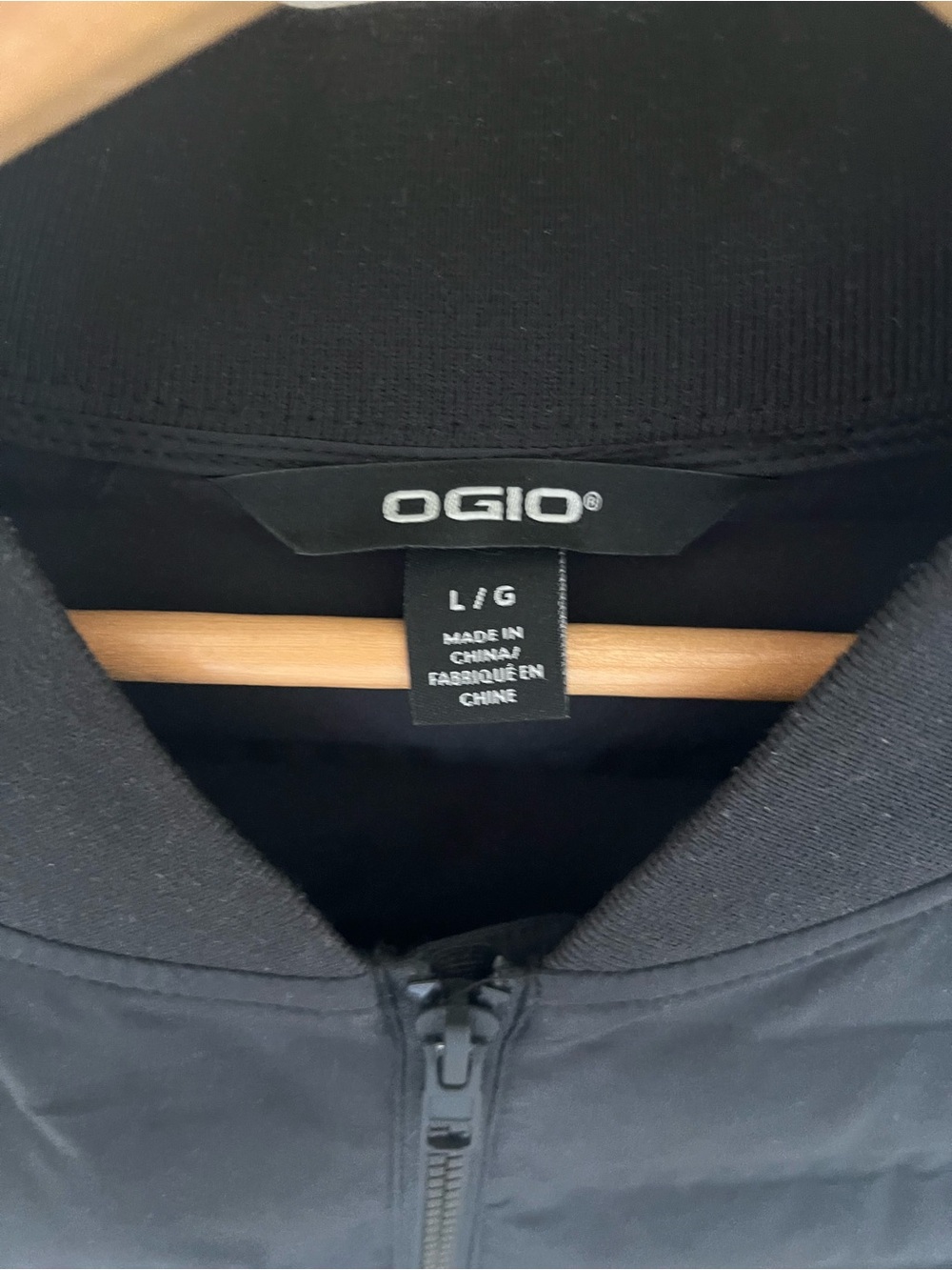 OGIO Men's Black Quilted Puffer Jacket - Picture 2 of 2